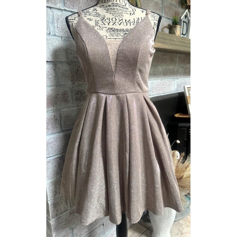 B. Darlin Rose Shimmer Mesh Prom/Party Dress Womens/Junior 3/4 W/Pockets Short - Picture 2 of 8